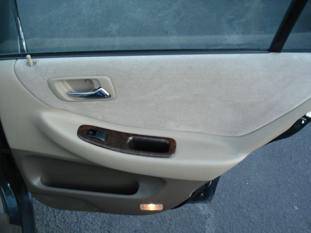 Honda Accord 2000 photo 26