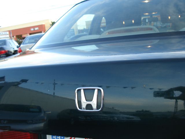 Honda Accord 2000 photo 30