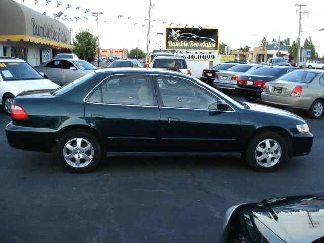 Honda Accord 2000 photo 32