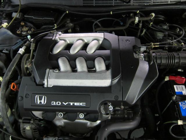 Honda Accord 2000 photo 1