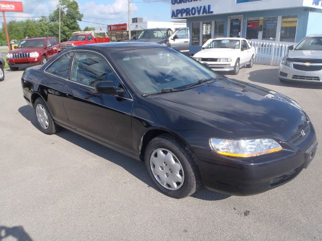 Honda Accord 2000 photo 1