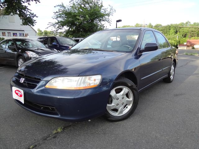 Honda Accord 2.0T Quattro AWD Sedan