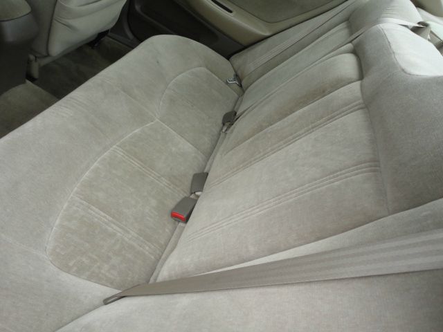 Honda Accord 2000 photo 5