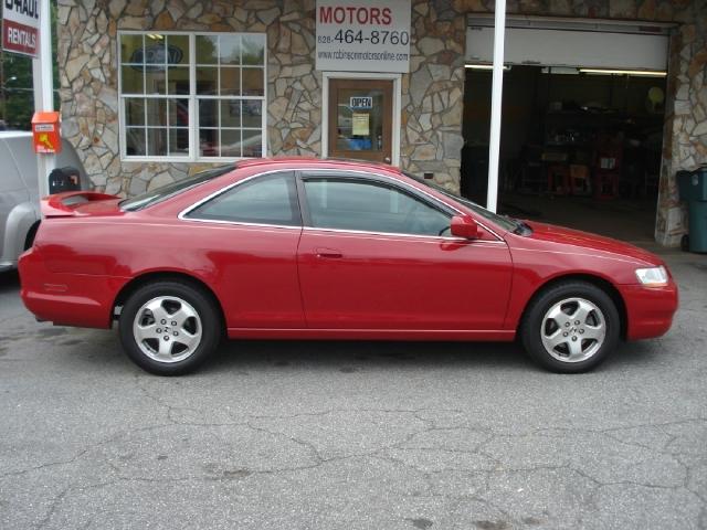 Honda Accord E-350 Super DUTY EXT XL Coupe