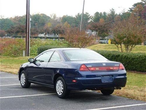 Honda Accord 2001 photo 2