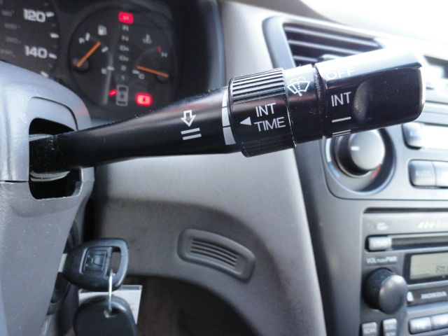 Honda Accord 2001 photo 2