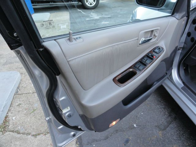 Honda Accord 2001 photo 28