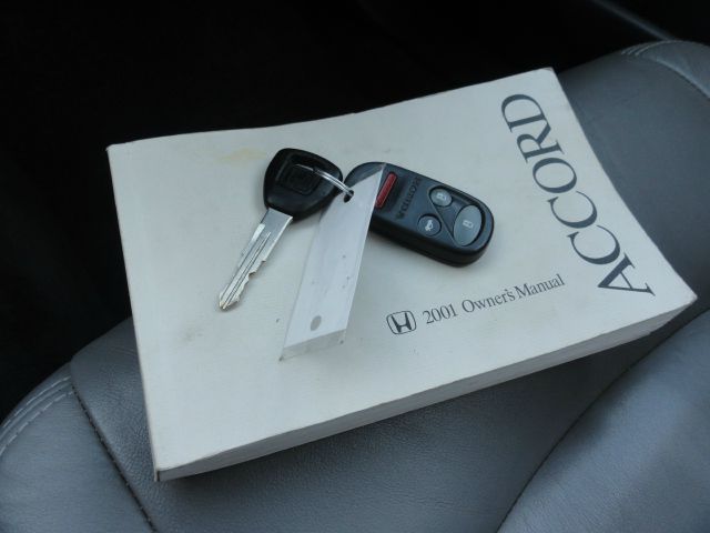 Honda Accord 2001 photo 5
