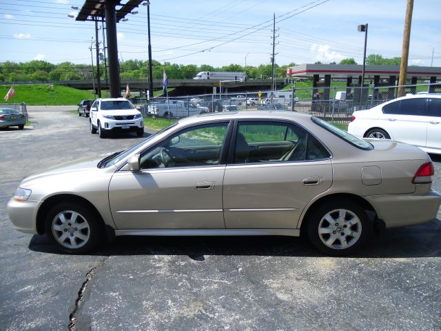 Honda Accord 2001 photo 1