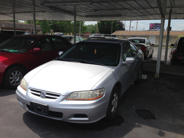 Honda Accord 2001 photo 4