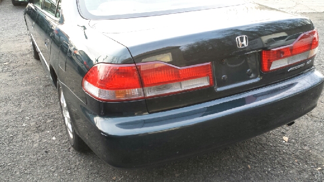 Honda Accord 2001 photo 2