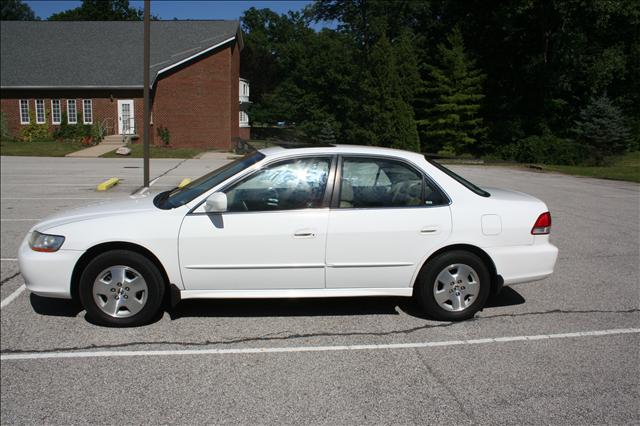 Honda Accord 2001 photo 2