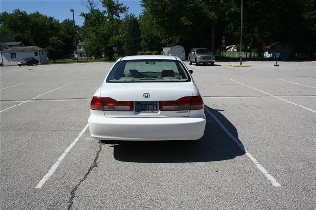 Honda Accord 2001 photo 3