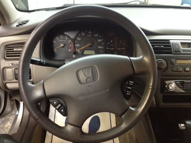 Honda Accord 2001 photo 1