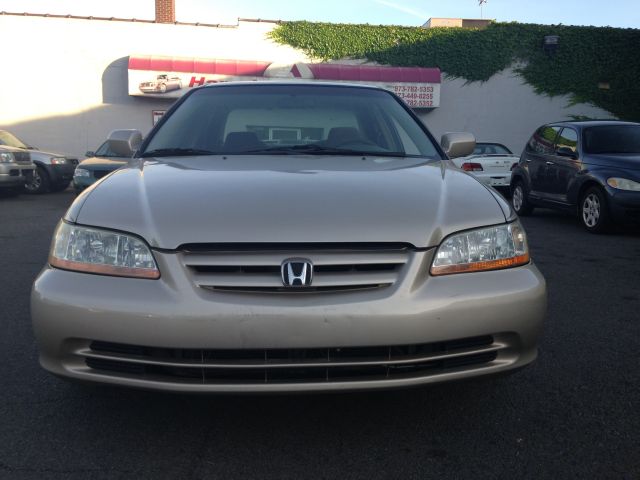Honda Accord 2001 photo 2