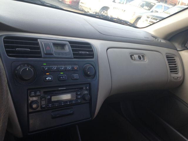 Honda Accord 2001 photo 3