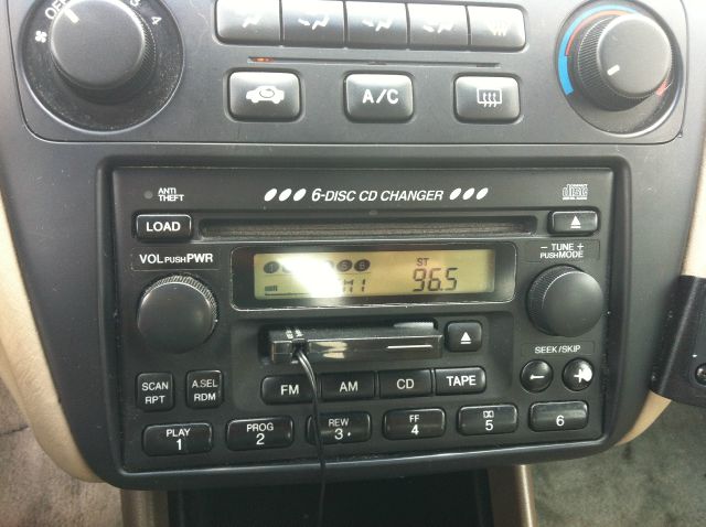 Honda Accord 2001 photo 11