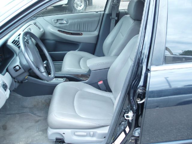 Honda Accord 2001 photo 3