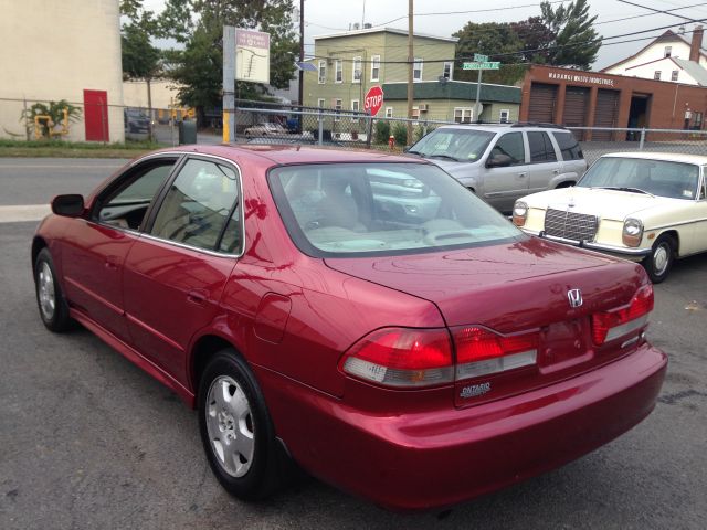 Honda Accord 2001 photo 2