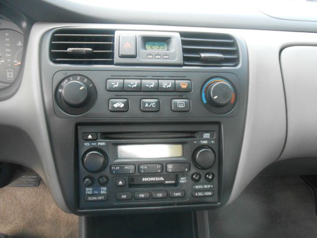 Honda Accord 2001 photo 4