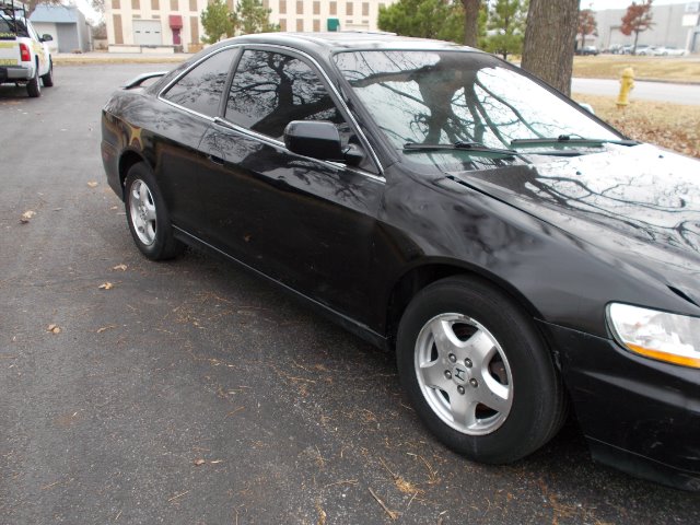 Honda Accord 2001 photo 3