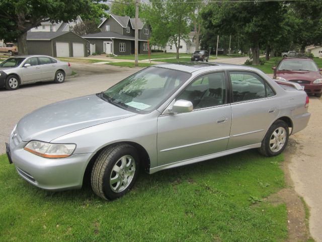 Honda Accord 2001 photo 2