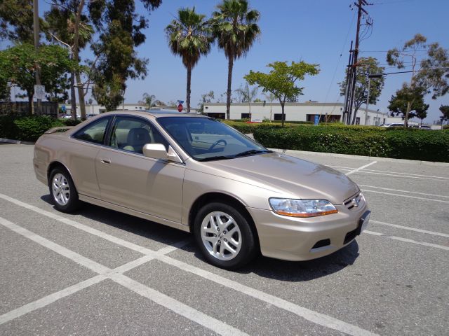 Honda Accord 2001 photo 10