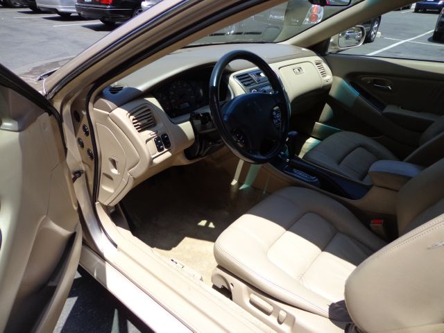 Honda Accord 2001 photo 8