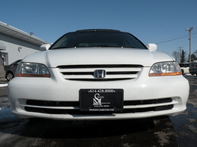 Honda Accord 2001 photo 1
