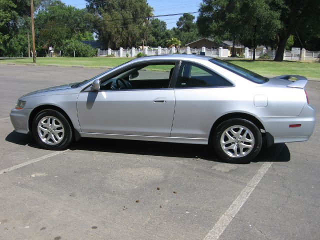 Honda Accord 2001 photo 3