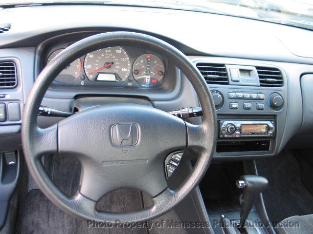 Honda Accord 2001 photo 11