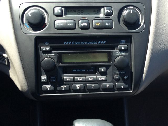 Honda Accord 2001 photo 4