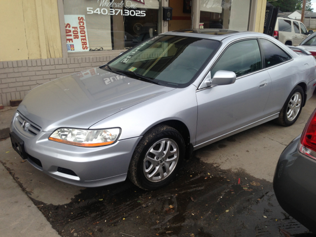 Honda Accord 2001 photo 4