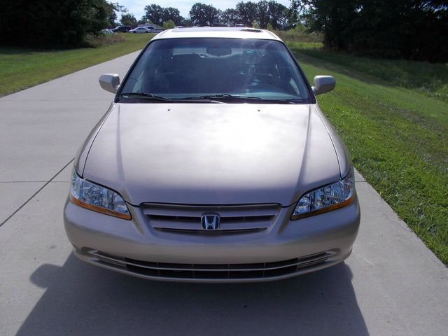 Honda Accord 2001 photo 4