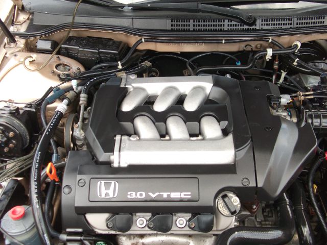 Honda Accord 2001 photo 2