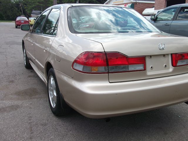 Honda Accord 2001 photo 7