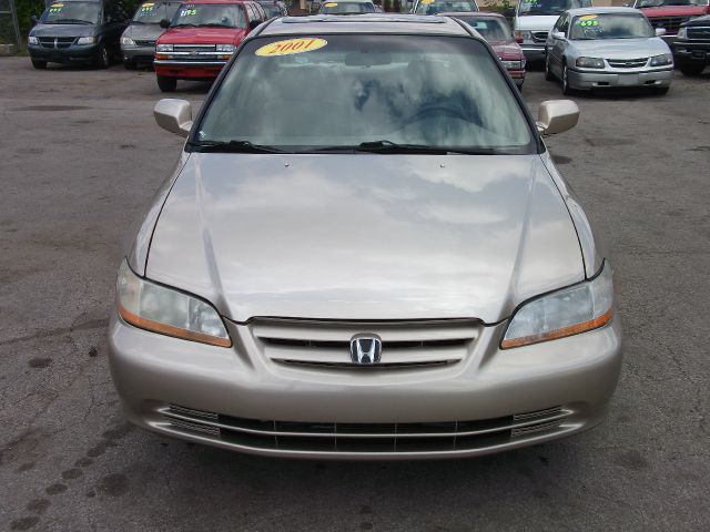 Honda Accord 2001 photo 9