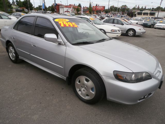 Honda Accord 2001 photo 3