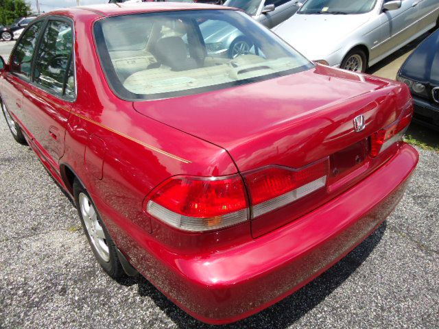 Honda Accord 2.0T Quattro AWD Sedan