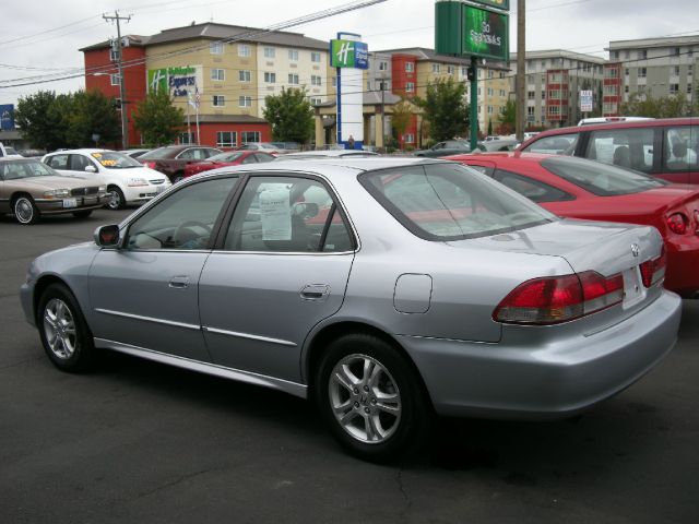 Honda Accord 2001 photo 1