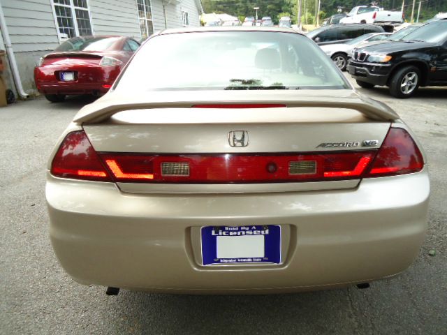 Honda Accord 2002 photo 1