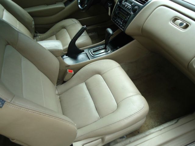 Honda Accord 2002 photo 3