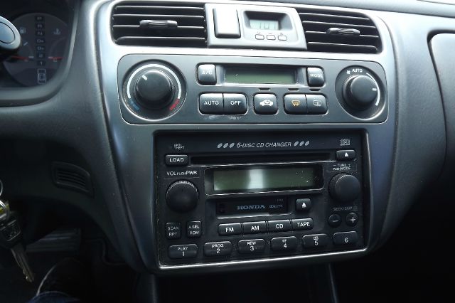 Honda Accord 2002 photo 3