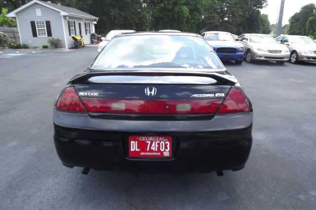 Honda Accord 2002 photo 6