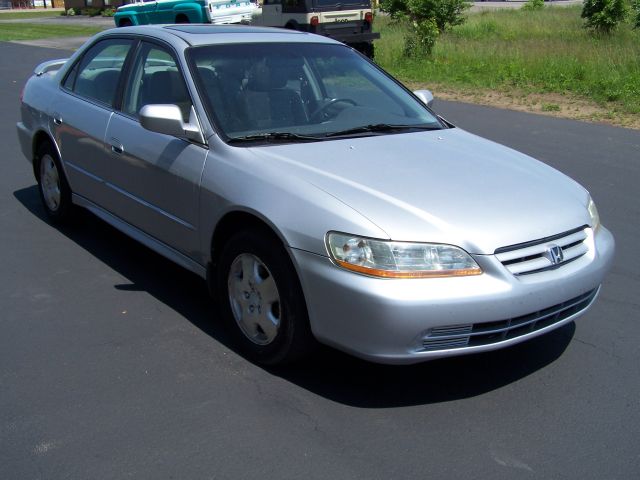 Honda Accord 2002 photo 2