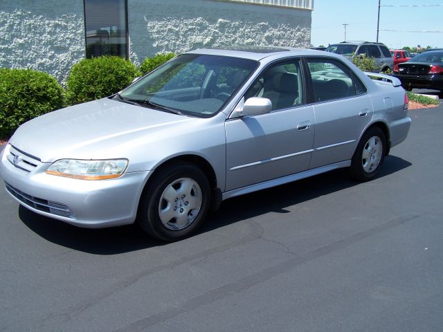 Honda Accord 2002 photo 3