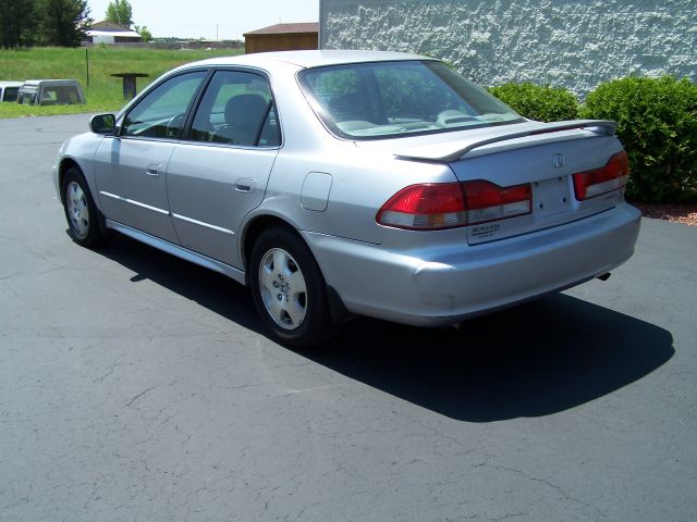 Honda Accord 2002 photo 4