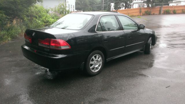 Honda Accord 2002 photo 1
