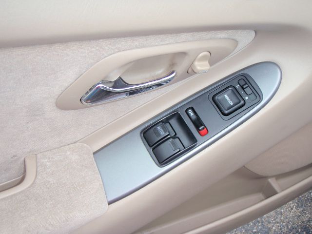 Honda Accord 2002 photo 1