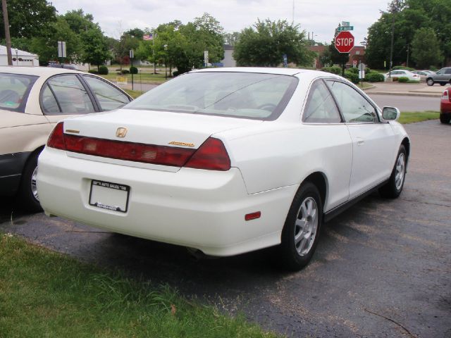 Honda Accord 2002 photo 5